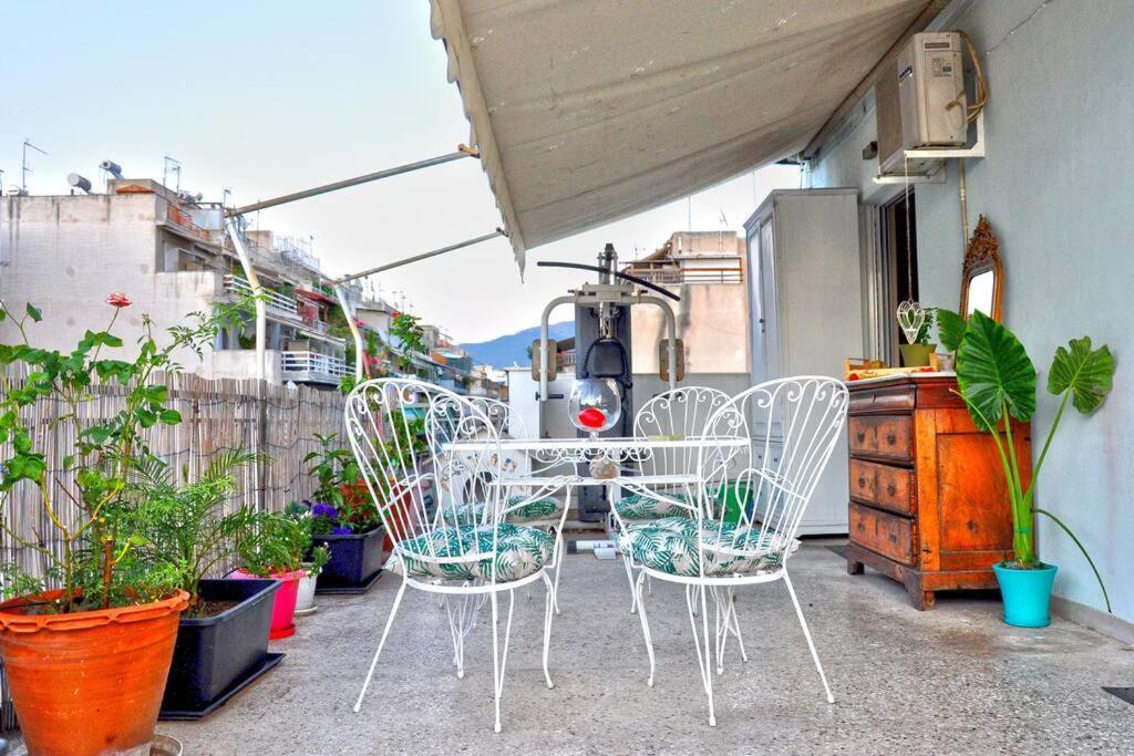 Koukakis Sunshine Roof Apartment Atene Esterno foto