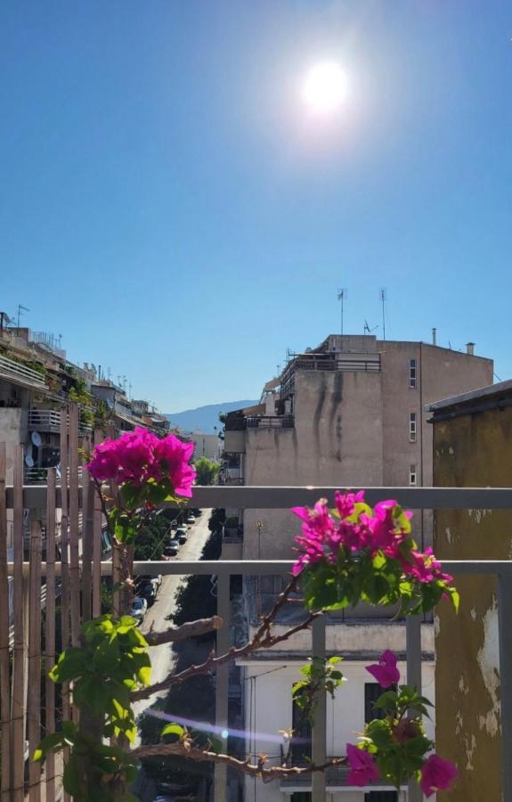 Koukakis Sunshine Roof Apartment Atene Esterno foto